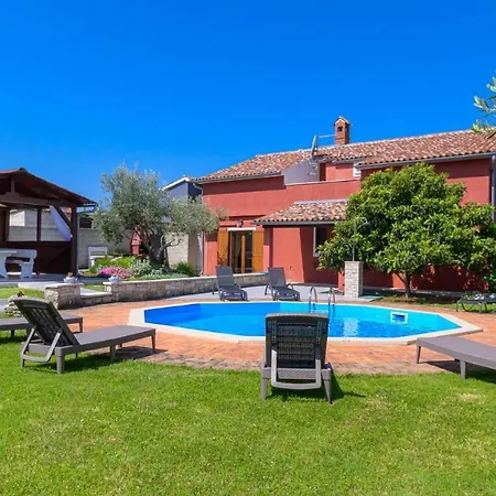 Vila Charming Stone Carla Near The Sea And Town By Wiibuk *