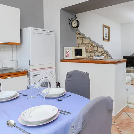 Villa Charming Stone Carla Near The Sea And Town By Wiibuk Pola