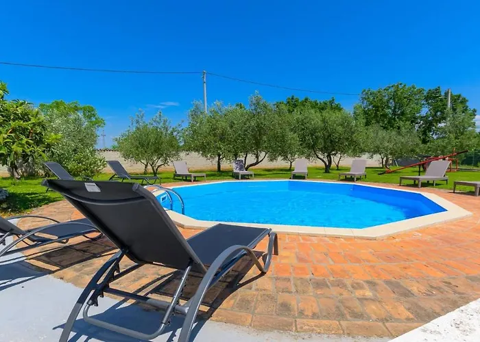 Charming Stone Carla Near The Sea And Town By Wiibuk Villa