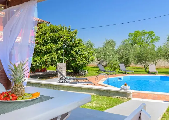 Charming Stone Carla Near The Sea And Town By Wiibuk Villa Pula