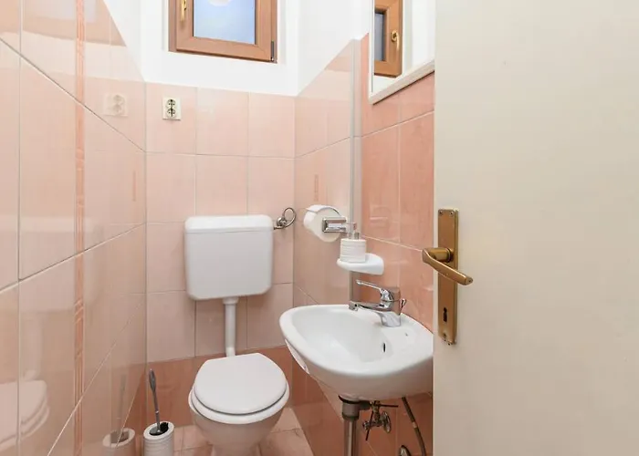 Villa Charming Stone Carla Near The Sea And Town By Wiibuk Pula